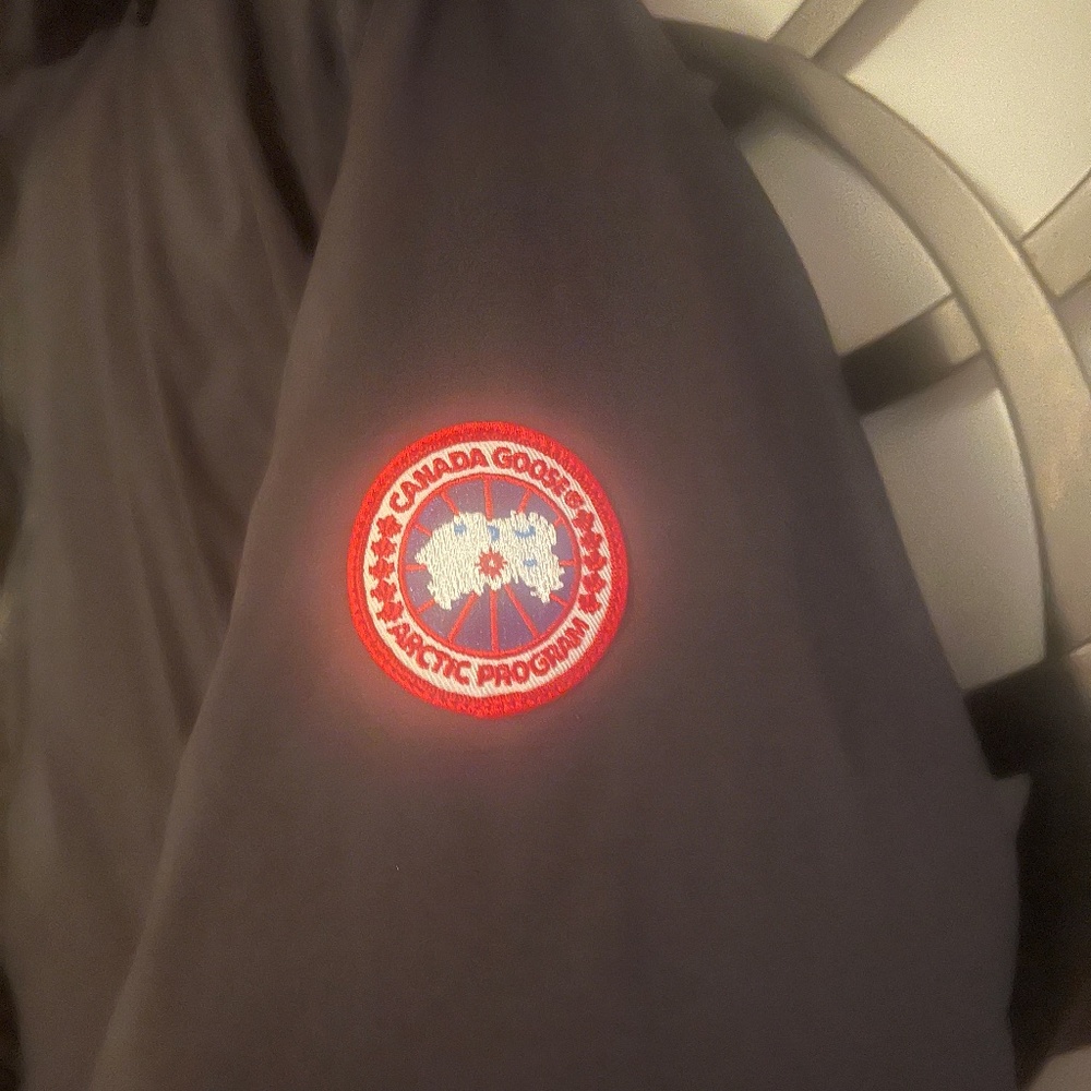 Black Women’s camp hooded Canada Goose jacket